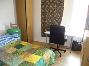 Photo4- click for photo gallery